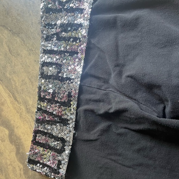 Victoria secret leggings - Picture 2 of 3